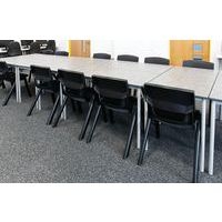 Chaise 4 pieds Postura 100% recyclée noire - Postura+ - Image 3