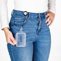 Enrouleur pour badge - Modèle économique - Manutan (Lot de 10) - Image 2