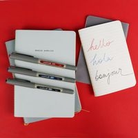 Roller encre liquide EYE Uni-ball pointe métal pointe moyenne 0.7 mm - Bleu - Image 2