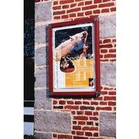 Vitrine d'extérieur Antares à l'italienne - Fond aluminium - Porte en verre de sécurité - Image principale