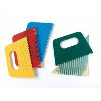 Lot de 4 peignes à cran en plastique rigide - Image principale