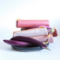Trousse ronde bleu nuit simili cuir italien 5x21,5 cm - Image 4