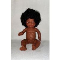 Bébé africain fille avec cheveux - Image principale