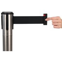 Poteau chromé à sangle 5 m - Socle à roulettes - Manutan - Image 3