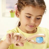 Lot de 2 pinces ciseaux en bois - Image 2