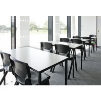 Chaise 4 pieds Postura 100% recyclée noire - Postura+ - Image 2