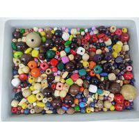 Boîte 220 g perles bois, formes et couleurs assorties - Image 2