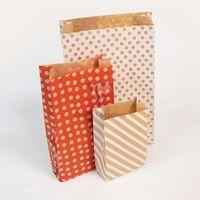 Sachet de 50 pochettes kraft, 15x31+6cm, Pois fond rouge - Image 2