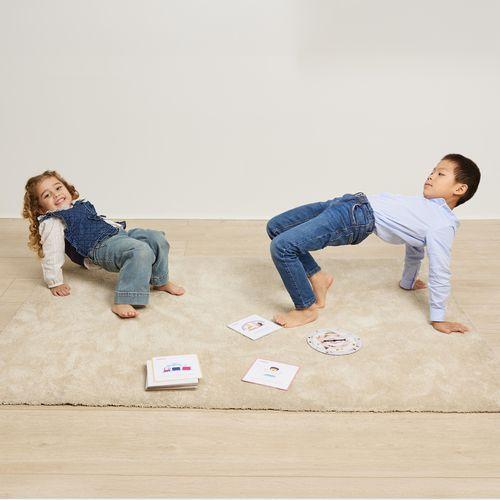 Illustration de : Spin & chill - Miniland