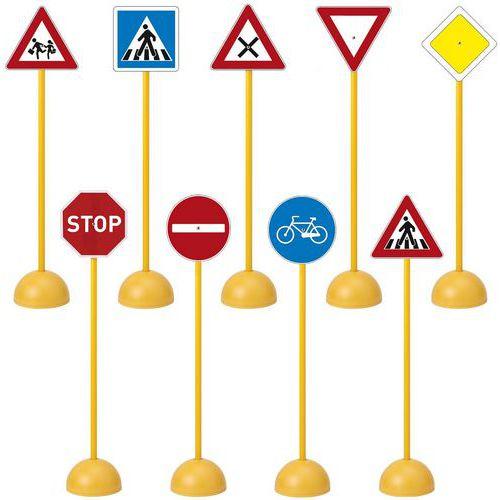 Illustration de : Panneau de signalisation routière - lot de 9 panneaux
