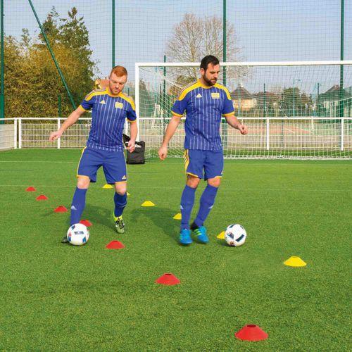 Illustration de : Lot 20 coupelles avec support de rangement