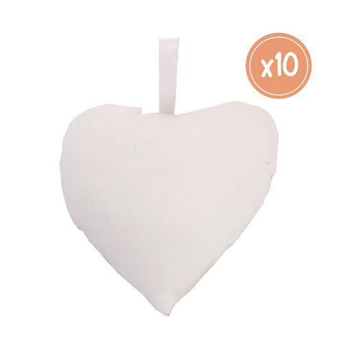 Illustration de : Lot de 10 cœurs en coton à décorer et à suspendre