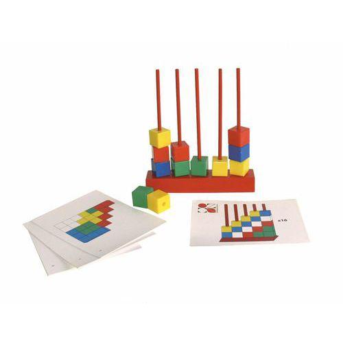 Illustration de : Assortiment complet pour activités verticubes