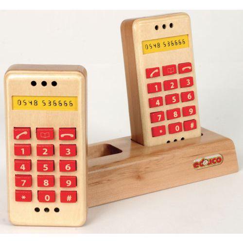 Illustration de : Le set de téléphone en bois - Educo