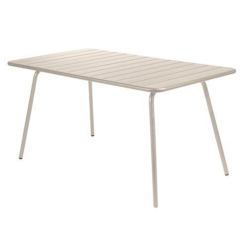 Illustration de : Table rectangulaire Luxembourg Fermob