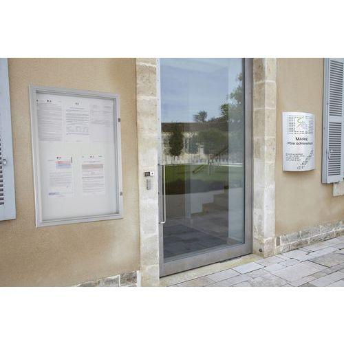 Illustration de : Vitrine affichage Classique porte battante Planorga