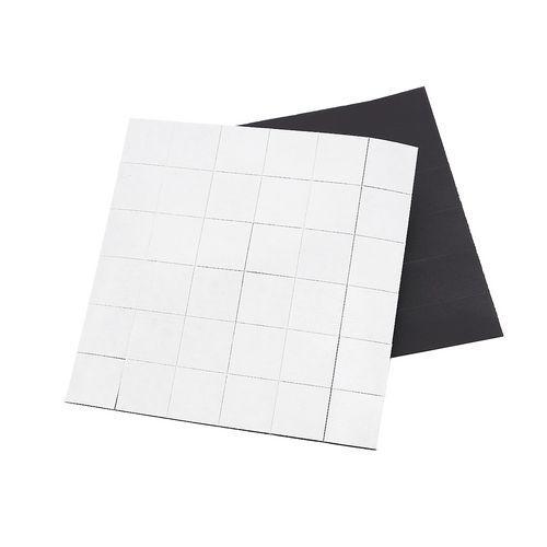 Illustration de : Pochette de 168 aimants adhésifs