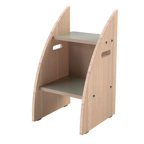 Illustration de : Marchepied Lili pour lit de maternelle