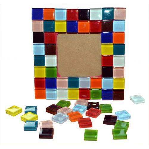 Illustration de : Bocal 750 g mosaïques verre 10x10 mm en couleurs assorties