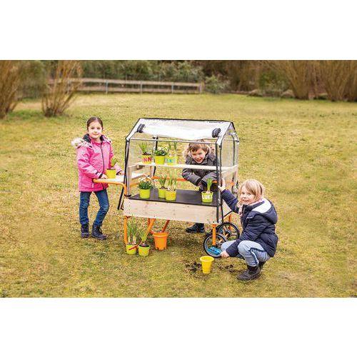 Illustration de : Jardinerie et petite serre mobile-Beleduc