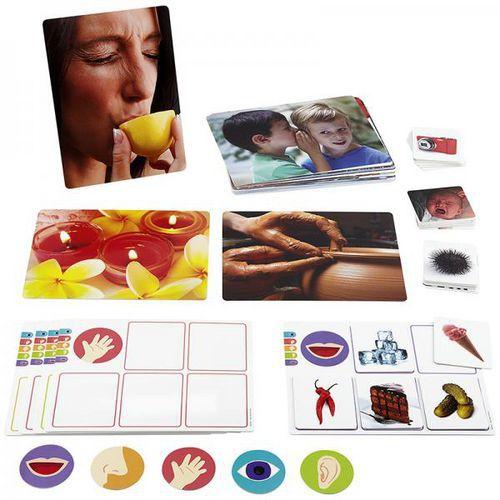 Illustration de : Jeux des 5 sens - Nathan