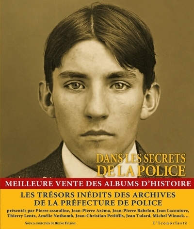 Dans les secrets de la police (édition brochée) - Image principale