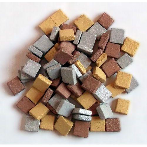 Illustration de : Pot 1 kg mosaïques antiques 0.5 cm