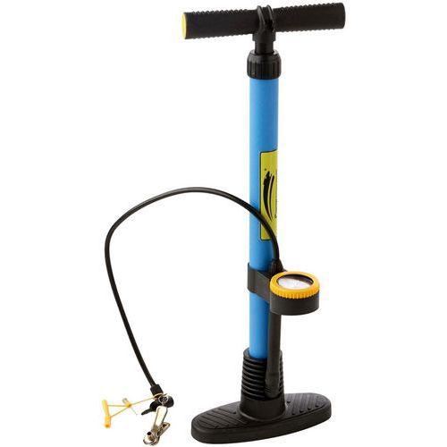 Illustration de : Pompe à main avec manomètre - Tremblay