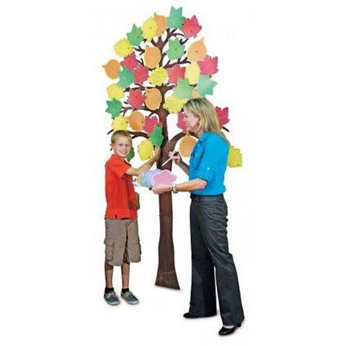 Illustration de : L'arbre à poésie et à souhaits - Roylco