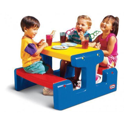 Illustration de : Table pique nique junior - Little Tikes