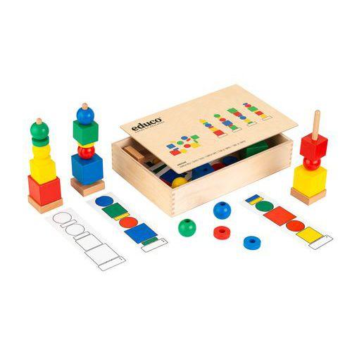 Illustration de : Tour de formes - Educo