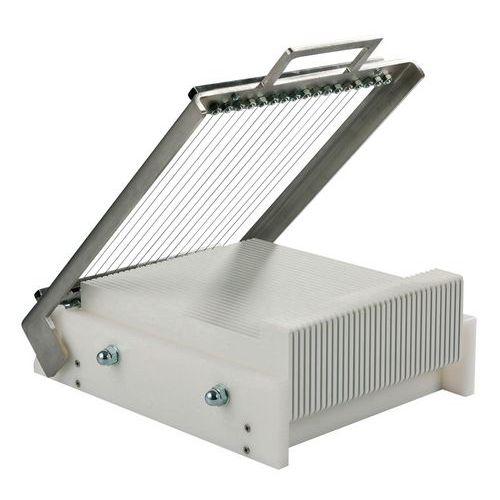 Illustration de : Plaque inox 26x26 cm pour mini guitare Matfer