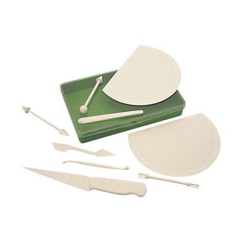 Illustration de : Outils de modelage de pâte d'amande Spécial école Matfer