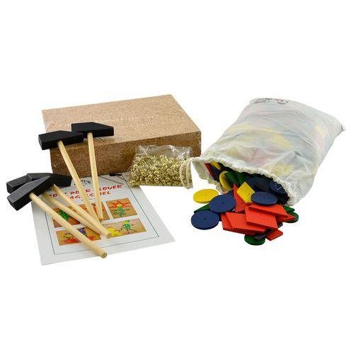 Illustration de : Atelier le jeu du marteau 500 pièces