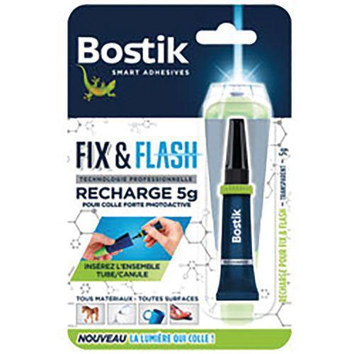Illustration de : Fix flash multi-matériaux - Bostik