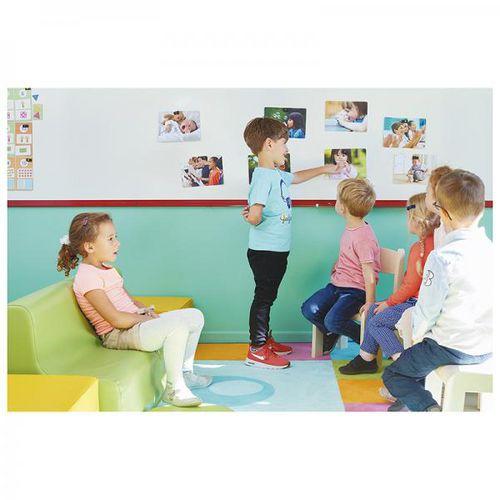 Illustration de : Imagier photos les verbes - Nathan